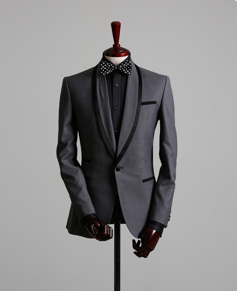Tuxedo sample 11 — Tuxedo style